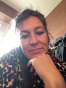 Lwhite1 online show from March 9, 2026, 4:32 pm