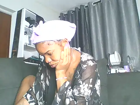 sweet bigclit online show from November 4, 2025, 4:38 am