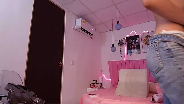 Azul horney online show from November 26, 2025, 9:26 pm