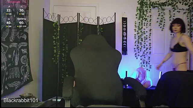 witchybunny online show from November 22, 2025, 6:51 pm