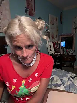 vixendoll87 online show from December 5, 2025, 4:11 am