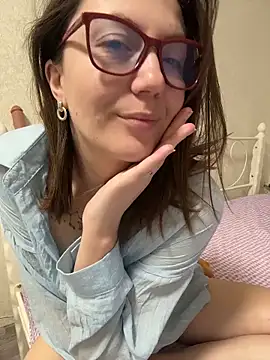 BeatriceTender online show from March 7, 2026, 9:31 pm