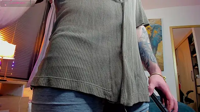 liam oficial02 online show from February 27, 2026, 3:07 am