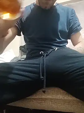 Aktorihann online show from December 21, 2025, 12:35 am