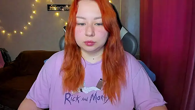 Milafoxxxy online show from September 23, 2025, 6:53 am