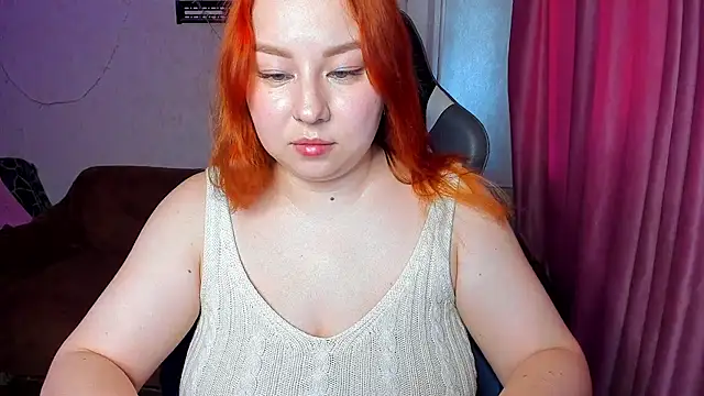 Milafoxxxy online show from September 10, 2025, 8:57 am