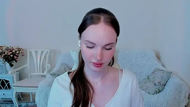 MishkaMe online show from June 9, 2026, 3:57 pm
