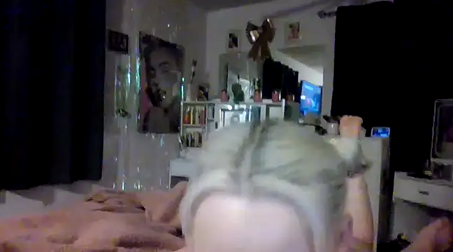 TiaDunn online show from March 14, 2025, 3:48 am