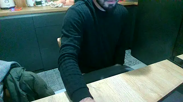 Snapshot of giorgakaci69 chatting on December 31, 2024, 12:00 am giorgakaci69 online show from December 31, 2024, 12:00 am