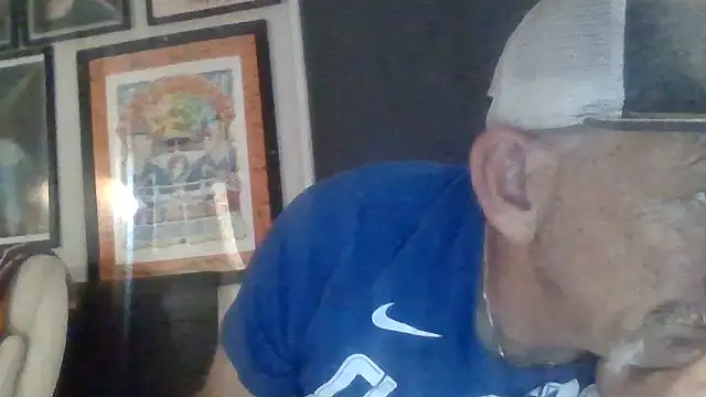 den-rock4u online show from September 15, 2025, 5:19 am