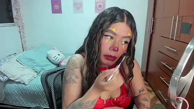 StephaniFox online show from October 27, 2025, 1:50 am