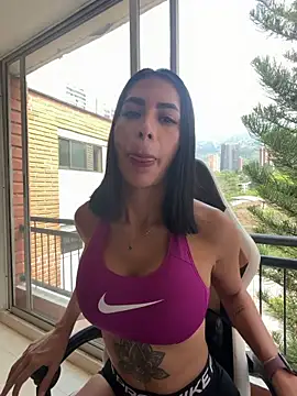 Dj scarlettmorreti online show from December 20, 2025, 5:38 pm