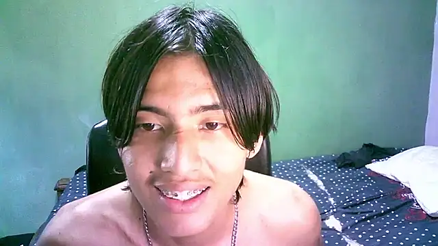 Snapshot of Luchitodiaz6969 chatting on September 12, 2025, 6:29 pm Luchitodiaz6969 online show from September 12, 2025, 6:29 pm