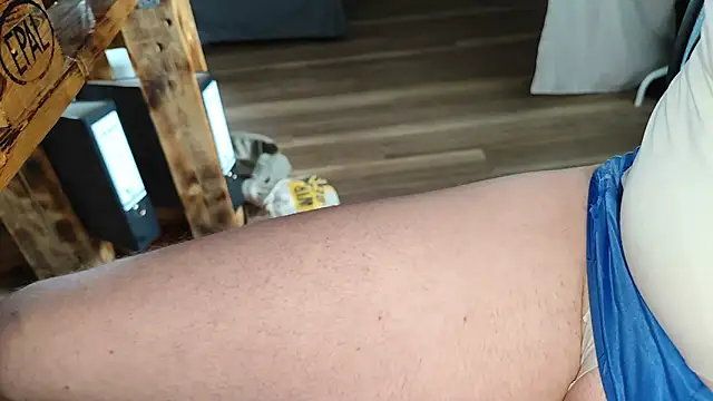 twinkish 90 online show from September 17, 2025, 8:16 am