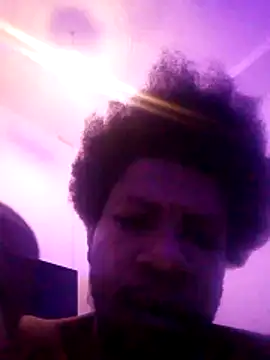 Snapshot of Blackpenis28 chatting on February 24, 2026, 11:27 pm Blackpenis28 online show from February 24, 2026, 11:27 pm