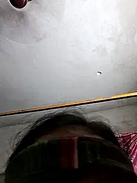 Snapshot of HotSexyBoudi chatting on April 7, 2026, 9:11 am HotSexyBoudi online show from April 7, 2026, 9:11 am