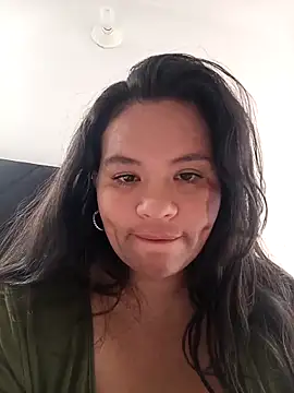 Julieta-tits online show from June 4, 2026, 7:07 pm