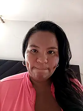 Julieta-tits online show from June 19, 2026, 7:41 pm