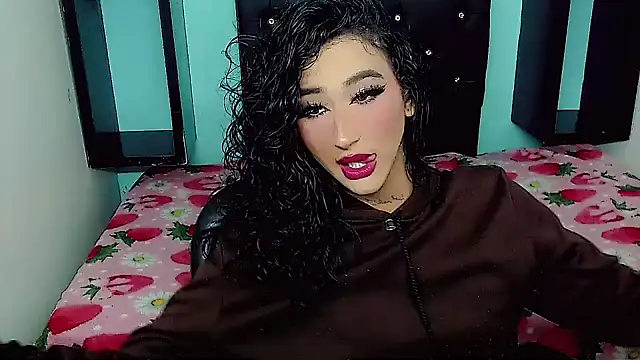 kinverly sexyx online show from June 21, 2026, 1:00 am