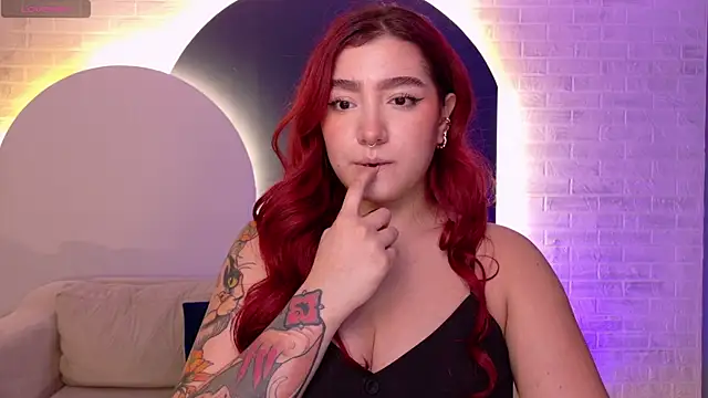 ViolettCastel online show from March 4, 2026, 7:21 pm