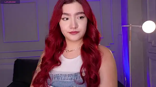 ViolettCastel online show from March 11, 2026, 7:19 pm