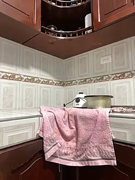 sweetsarabig22cm online show from April 4, 2026, 2:51 am