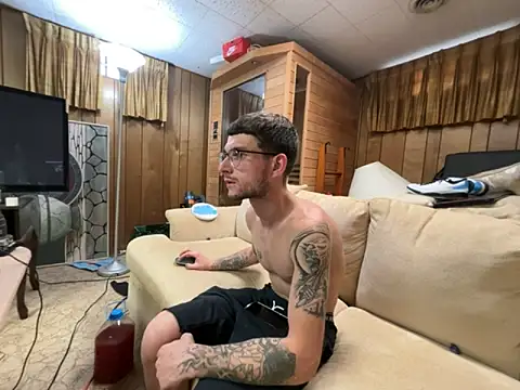 hungkubenski online show from October 31, 2025, 12:13 pm