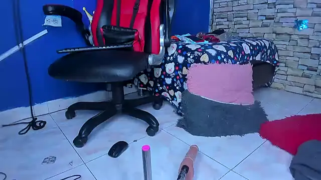 Snapshot of sofiacastillo01 chatting on March 8, 2025, 11:28 pm sofiacastillo01 online show from March 8, 2025, 11:28 pm