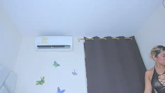 Snapshot of sofiacastillo01 chatting on April 13, 2026, 7:29 pm sofiacastillo01 online show from April 13, 2026, 7:29 pm