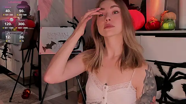 LoveGameSexx online show from October 31, 2025, 9:17 am