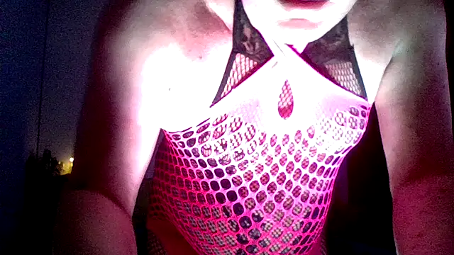 Bigthroaterboy online show from February 12, 2026, 9:14 pm