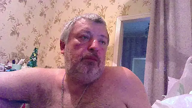 Snapshot of Art_Ass chatting on October 4, 2025, 7:15 pm Art Ass online show from October 4, 2025, 7:15 pm