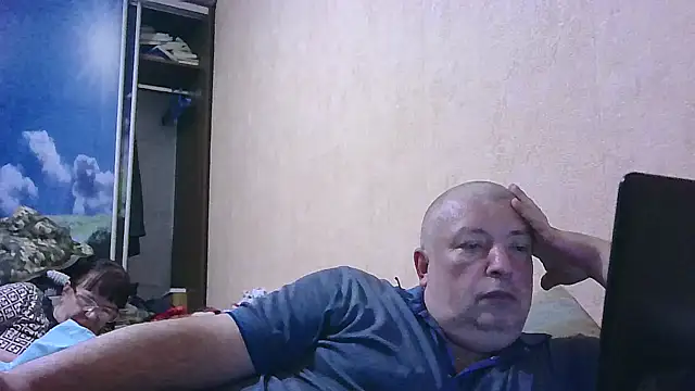 Snapshot of Art_Ass chatting on October 14, 2025, 6:08 pm Art Ass online show from October 14, 2025, 6:08 pm