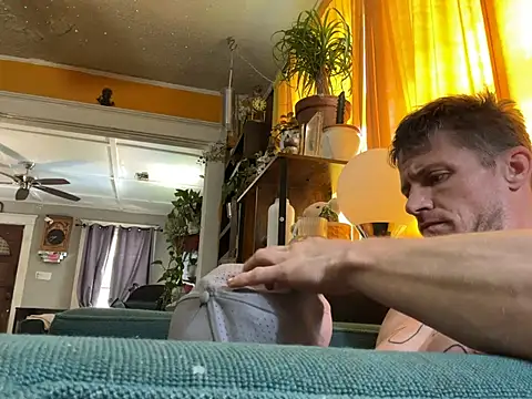 trash4cash online show from July 14, 2026, 6:14 pm