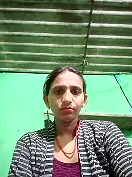 Baby  Shreya online show from October 28, 2025, 9:47 pm