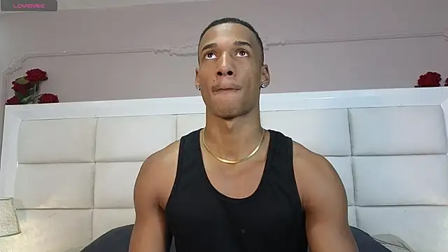 Malkongarcia online show from January 7, 2026, 2:44 pm