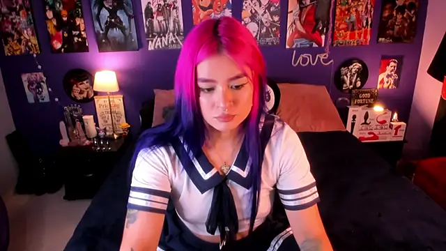 anne cross online show from October 17, 2025, 12:14 am