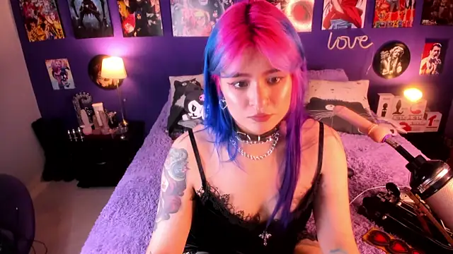 anne cross online show from March 22, 2025, 12:17 am