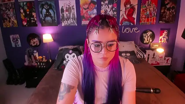 anne cross online show from November 20, 2025, 9:58 pm