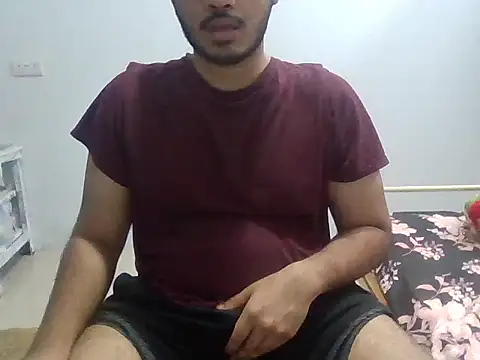 alesssterling online show from May 22, 2026, 11:41 am