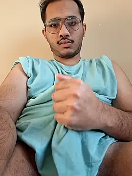 Snapshot of alesssterling chatting on February 21, 2025, 1:11 pm alesssterling online show from February 21, 2025, 1:11 pm