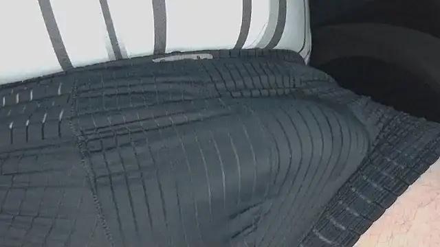 Snake201983 online show from February 5, 2025, 4:14 pm