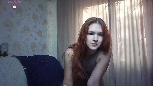 Snapshot of MargoFoxy chatting on October 11, 2025, 12:06 pm MargoFoxy online show from October 11, 2025, 12:06 pm