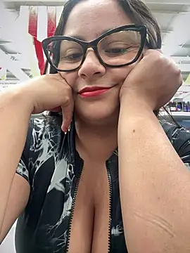 Sol biglips online show from January 29, 2025, 1:28 pm