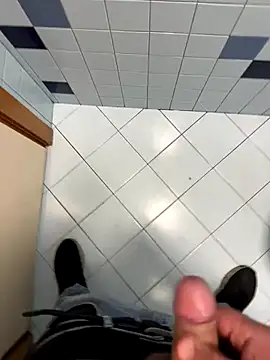  themask  online show from November 25, 2025, 2:28 pm