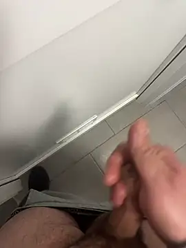 Snapshot of _themask_ chatting on January 16, 2025, 7:41 pm  themask  online show from January 16, 2025, 7:41 pm