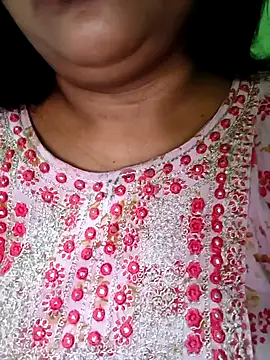 NEHA-DESHI online show from May 12, 2026, 7:09 pm