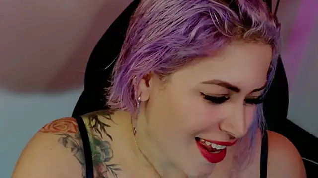 Snapshot of Natalia_Montoya chatting on February 10, 2026, 11:48 pm Natalia Montoya online show from February 10, 2026, 11:48 pm