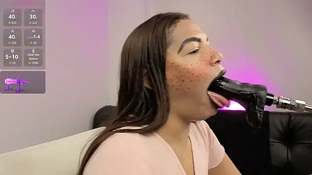 Snapshot of Anabel693 chatting on April 2, 2026, 10:44 am Anabel693 online show from April 2, 2026, 10:44 am