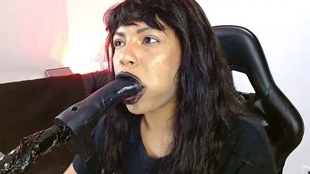 Anabel693 online show from February 25, 2025, 11:21 am